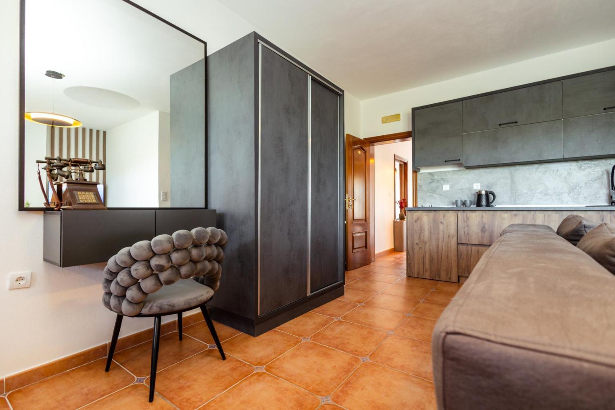 Apartments Gucci Ulcinj Pokoj fotografie
