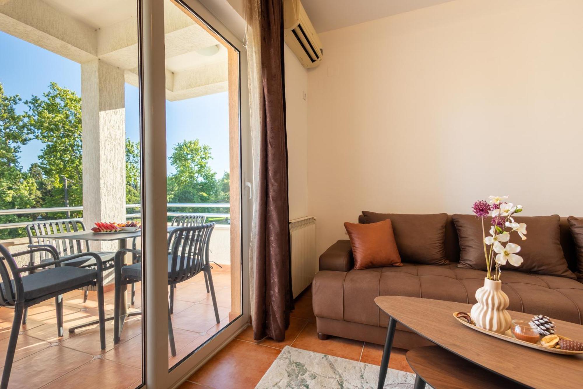 Apartments Gucci Ulcinj Exteriér fotografie